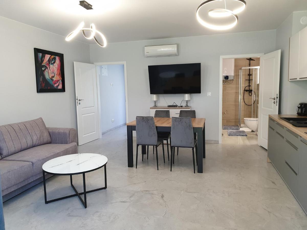 Kornel 3 Apartment